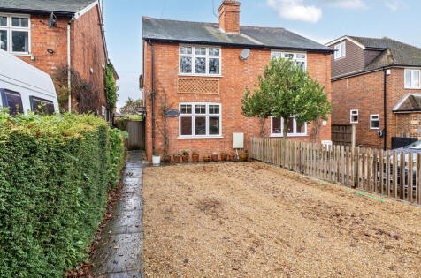 Terrace Road South, Binfield, Bracknell, Berkshire, RG42