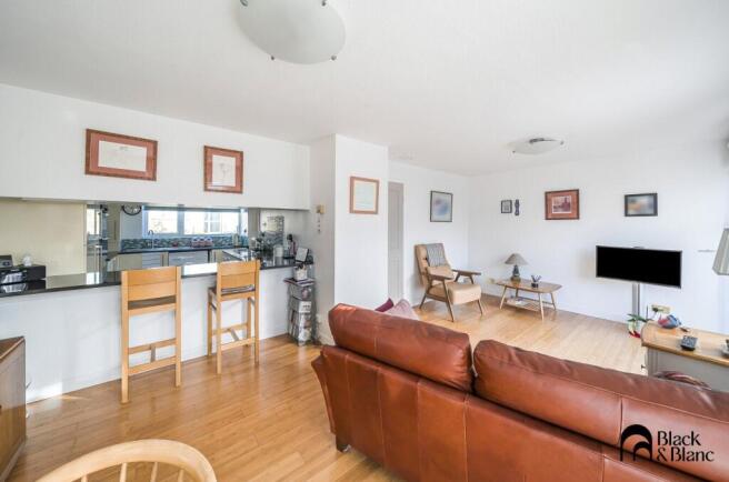 Living/Dining Room