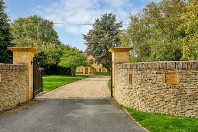 5 bedroom detached house for sale in Great Wolford Shipston on