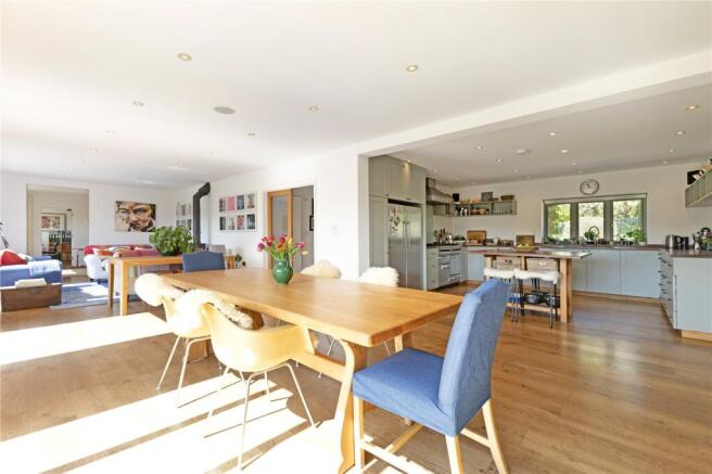 Kitchen/Dining Room