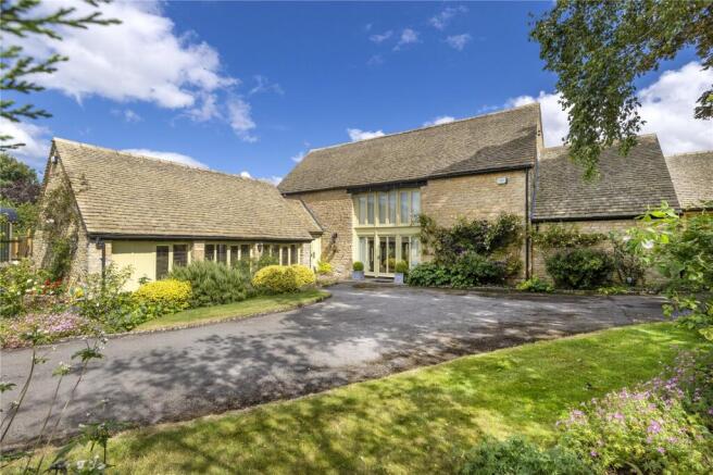 Crown Barn