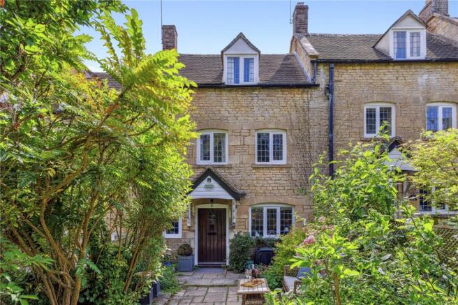 3 Court Cottages