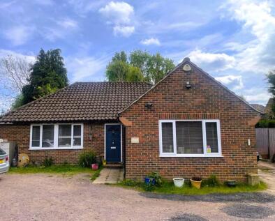 Winterhill Way, Burpham, Guildford, Surrey, GU4