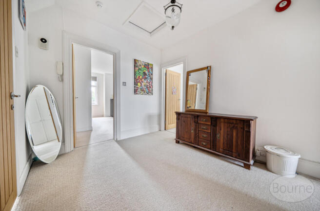 e2d415ba-6430-47f...