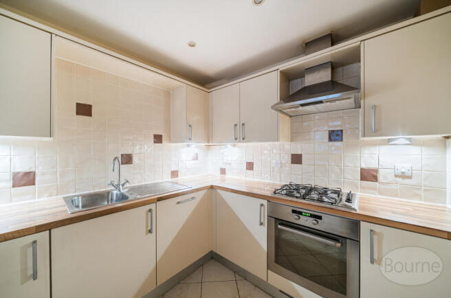 9c8bcdc8-b988-483...