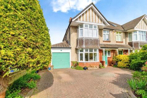 Radway Road, Upper Shirley, Southampton, Hampshire, SO15