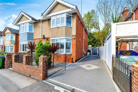 Osborne Road South, Southampton, Hampshire, SO17