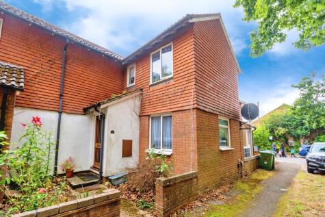 Berkeley Close, Polygon, Southampton, Hampshire, SO15