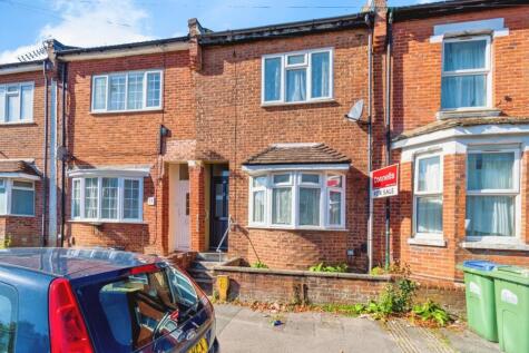 Woodside Road, Southampton, Hampshire, SO17