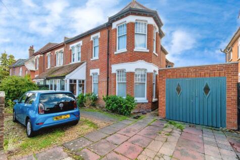 Welbeck Avenue, Southampton, Hampshire, SO17