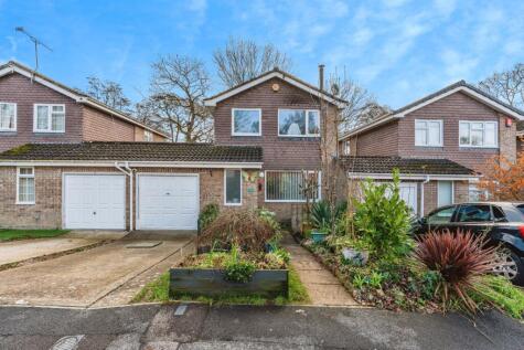 Balmoral Close, Southampton, Hampshire, SO16