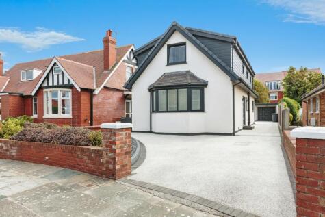 Avondale Road, LYTHAM ST. ANNES, Lancashire, FY8
