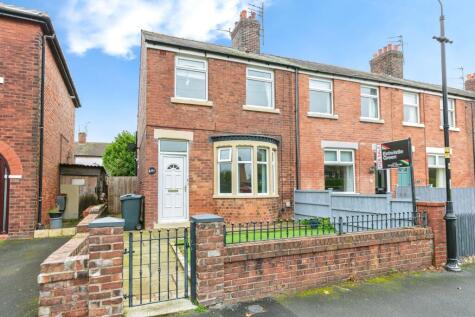 Dock Road, Lytham St. Annes, Lancashire, FY8