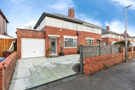 Cudworth Road, Lytham St. Annes, Lancashire, FY8