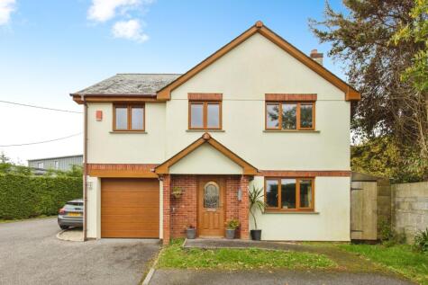 Cromwell Road, St. Austell, Cornwall, PL25