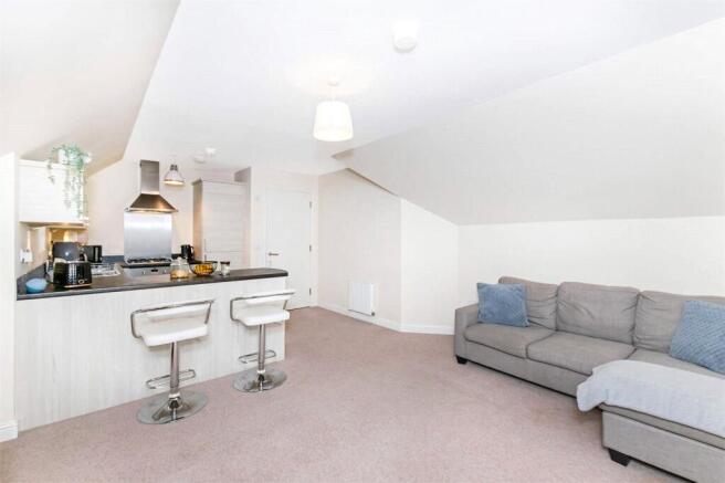 Lounge/Kitchen