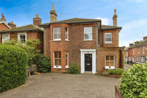 Hadlow Road, Tonbridge, Kent, TN9