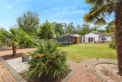 Greenview Crescent, Hildenborough, Tonbridge, Kent, TN11