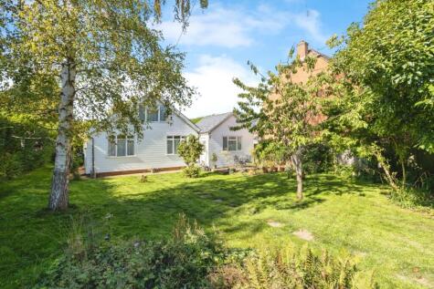 Hadlow Road, Tonbridge, Kent, TN10