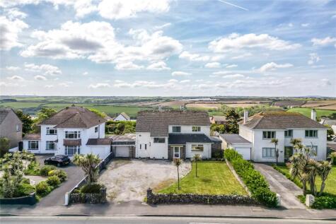 Pentire Road, Newquay, Cornwall, TR7