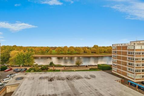 Rivermead, Wilford Lane, West Bridgford, Nottingham, NG2