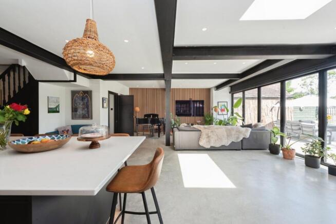 Kitchen/Dayroom