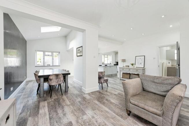 Kitchen/Dining Room