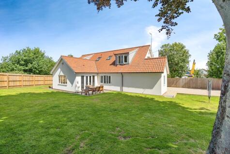 Grange Walk, Wroxham, Norwich, Norfolk, NR12