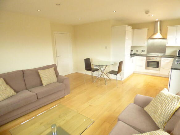 Lounge / Kitchen