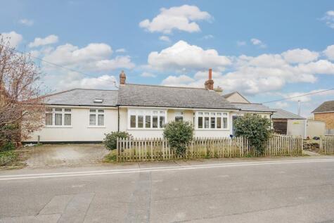 Chapel Road, Flitwick, MK45