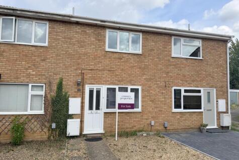 Dunstable Close, Flitwick, MK45