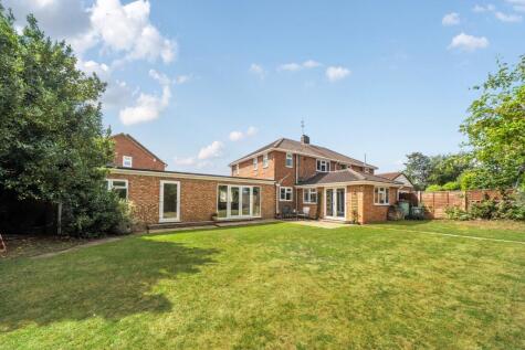 Cheney Close, Toddington, LU5