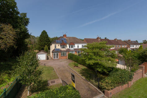 Smallfield Road, Horley, RH6