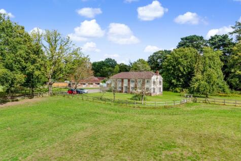 Redehall Road, Smallfield, Horley, Surrey, RH6