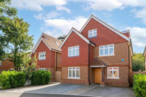 Astor Gardens, Horley, Surrey, RH6