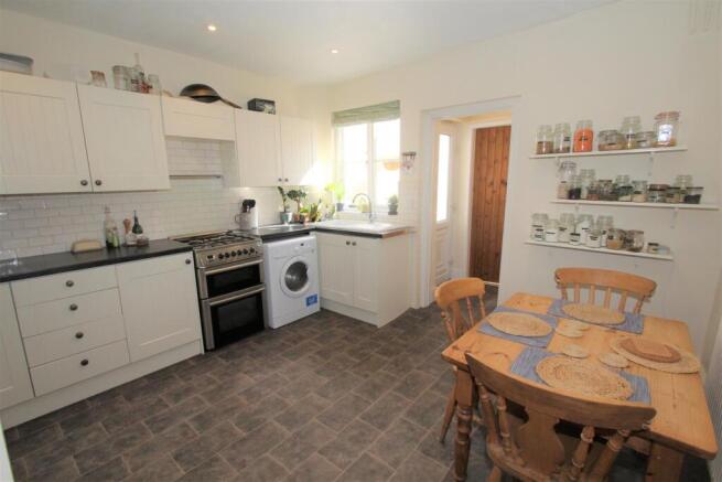 Dining kitchen