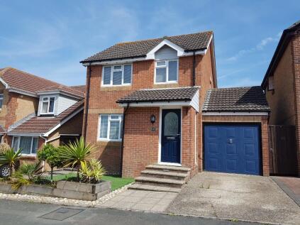 Fairfield Gardens, Sandown, Isle Of Wight, PO36