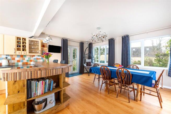 Dining/Family Area