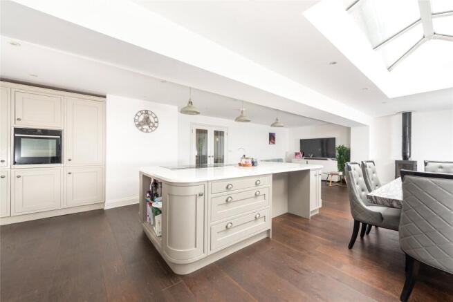 Kitchen/Breakfast