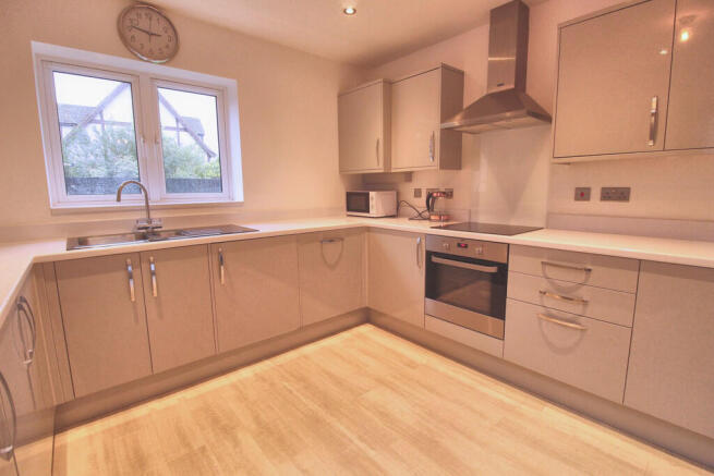 Kitchen 1