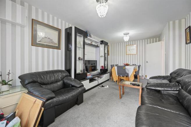 RCLR- 1 elmcroft, merryfield gardens- reception 9 