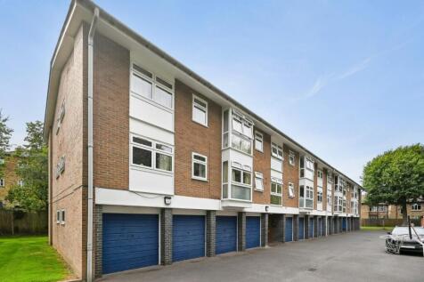 Harriers Close, Ealing