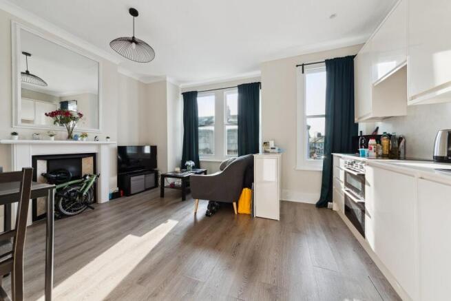 157a Boundary Road (FIRST FLOOR FLAT), Colliers Wo