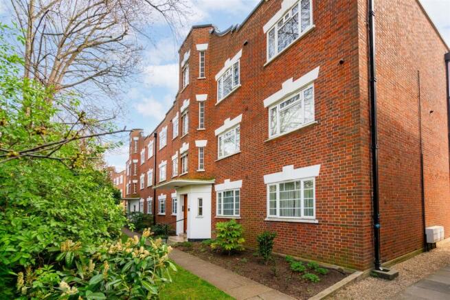 40 Merton Mansions, SW20 8DQ-6.jpg