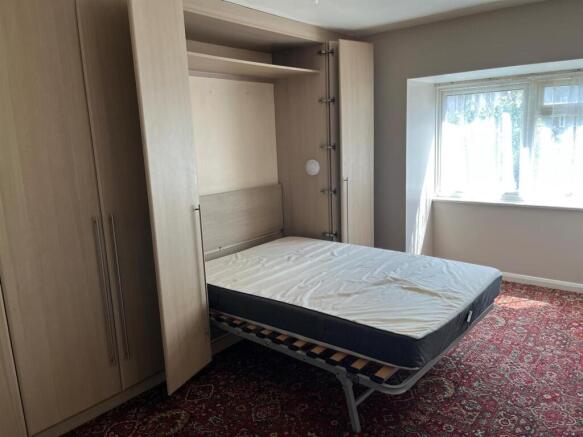 lounge 1.jpg