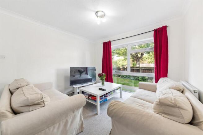 Flat 1, Holly Court, 59 Cavendish Road, SW19 2EY-6