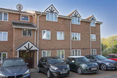 Heathfield Drive, Mitcham