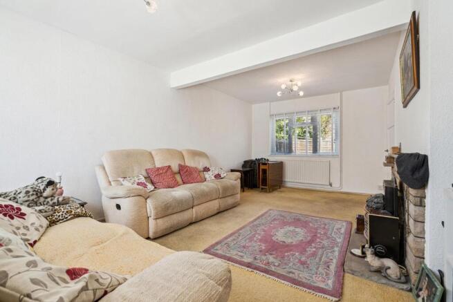 10 Watson Close, Colliers Wood, SW19 reception 2.j