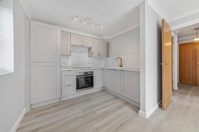 10 Cameron Square, CR4-4.jpg