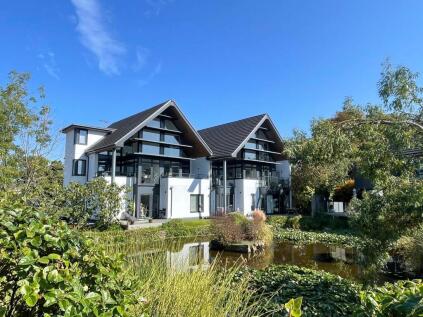 Down Hall Road, Rayleigh, Essex, SS6